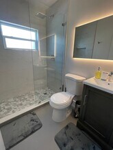 2100 SW 31st Ave in Miami, FL - Building Photo - Building Photo