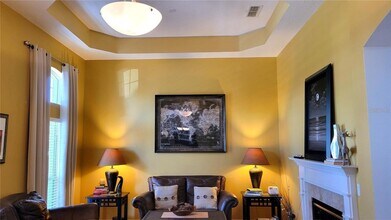 162 Crystal Oak Dr in DeLand, FL - Building Photo - Building Photo