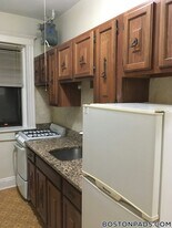 17-19 Washington St., Unit 403 in Malden, MA - Building Photo