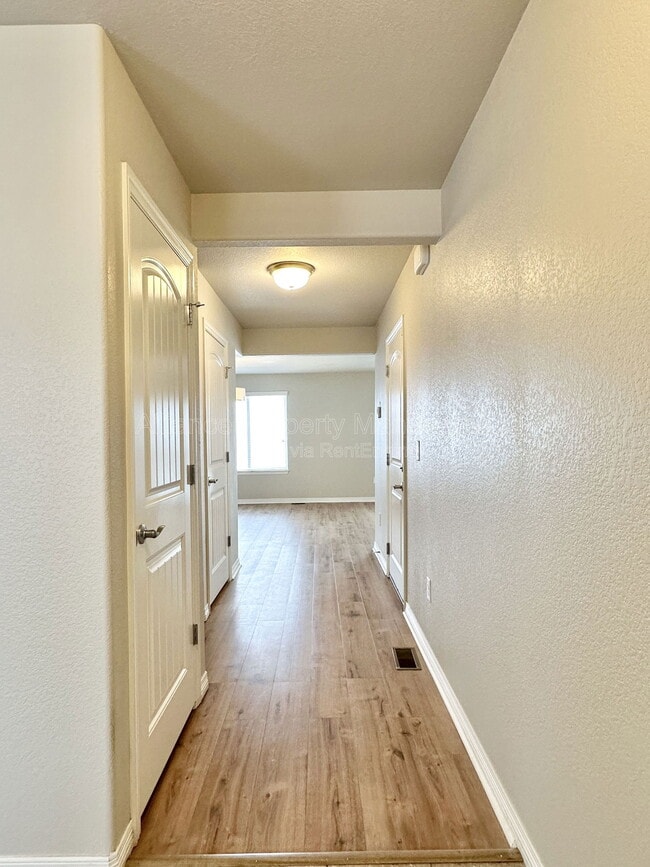 6039 Jorie Rd in Colorado Springs, CO - Foto de edificio - Building Photo