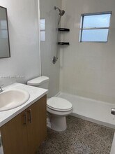 1685 W 41st St in Hialeah, FL - Building Photo - Building Photo