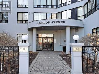 7-907 Bishop Ave in Toronto, ON - Building Photo - Building Photo