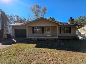 216 Windhill Dr in North Little Rock, AR - Building Photo