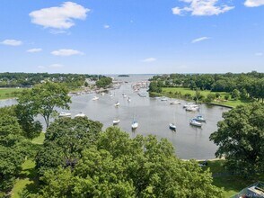 620 W Boston Post Rd, Unit 2 in Mamaroneck, NY - Building Photo - Building Photo