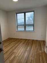 4822 157th St in Oak Forest, IL - Foto de edificio - Building Photo