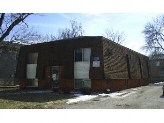 107 E Locust St in Normal, IL - Building Photo