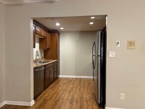 154 E Bailey Rd in Naperville, IL - Building Photo - Building Photo