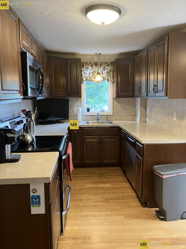 103 Lake St, Unit 2