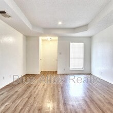 1817 San Rafael St in Fort Worth, TX - Building Photo - Building Photo