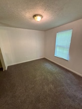 33 Wisteria Ln in Brandenburg, KY - Building Photo - Building Photo