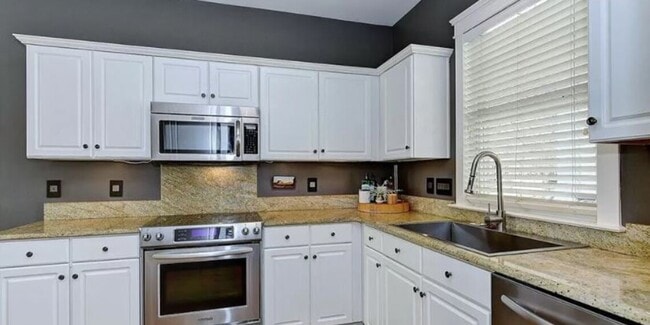 10806 Tradition View Dr in Charlotte, NC - Foto de edificio - Building Photo