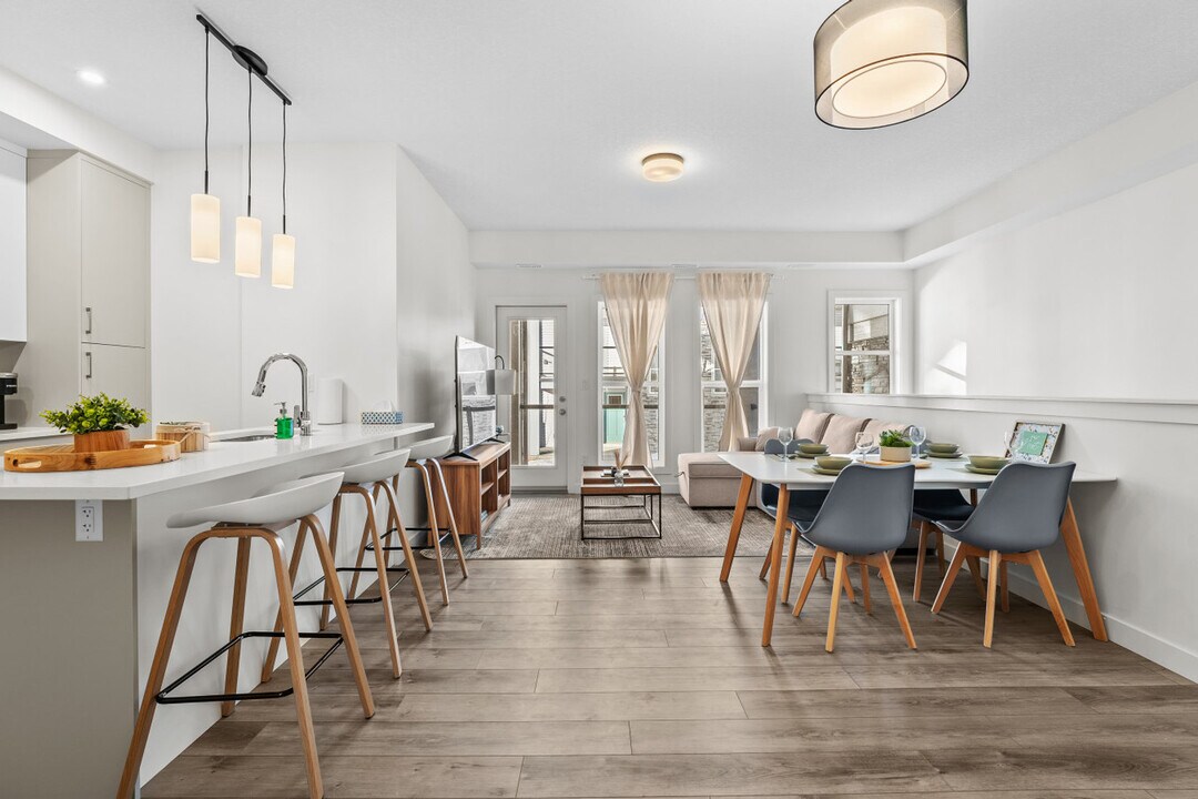 158 Spring Creek Common SW in Calgary, AB - Building Photo