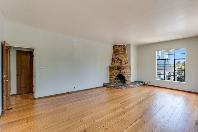 2338 Channing Way in Berkeley, CA - Building Photo - Building Photo