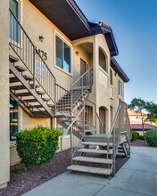 3475 Cactus Shadow St, Unit #101 in Las Vegas, NV - Building Photo - Building Photo