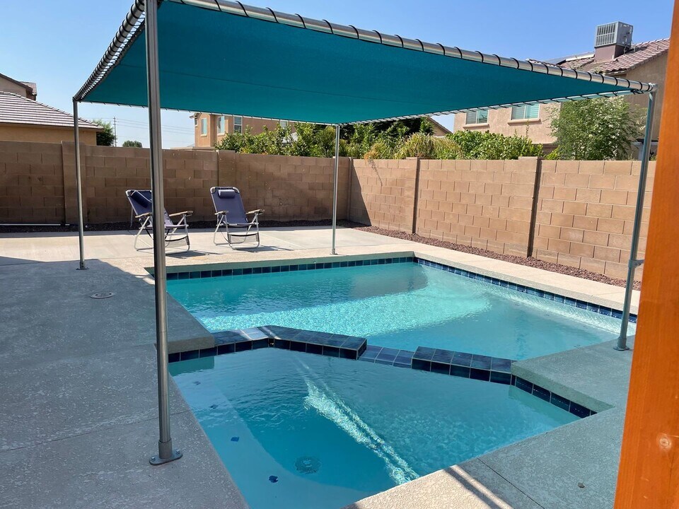 6562 E 35th St in Yuma, AZ - Building Photo