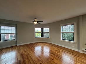 545 Chestnut St, Unit E817-306 in Winnetka, IL - Building Photo - Building Photo
