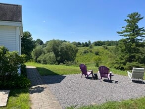 9 Dunbar Dr in Farmingdale, ME - Building Photo - Building Photo