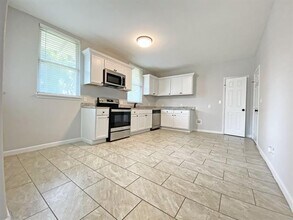 817 E Mulkey St in Fort Worth, TX - Building Photo - Building Photo