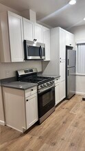 11720 Hamlin St in North Hollywood, CA - Building Photo - Building Photo