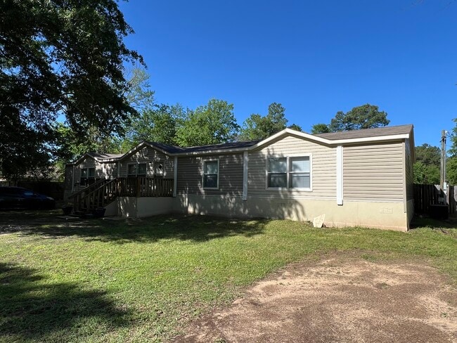 property at 14299 County Rd 434