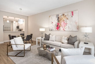 Riverwalk Pointe in Jupiter, FL - Building Photo - Interior Photo