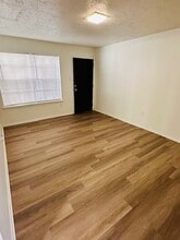 Northgate Apartments in Crowley, LA - Foto de edificio - Building Photo