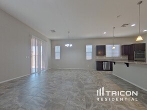15744 W Pierce St in Goodyear, AZ - Building Photo - Building Photo