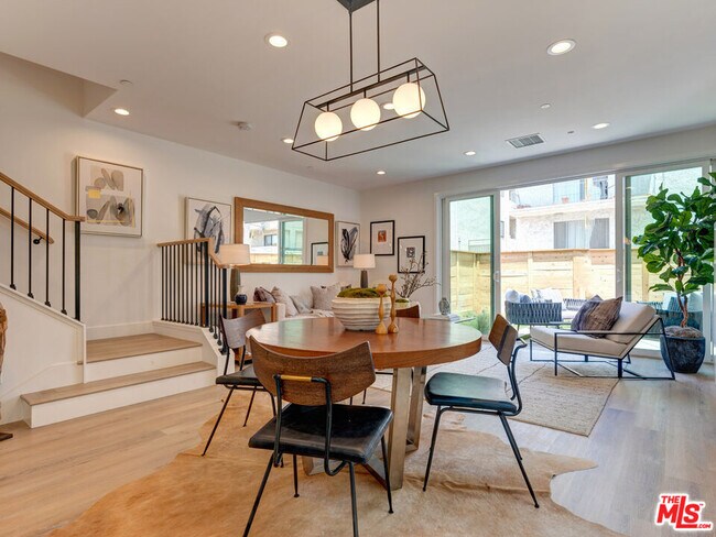 1522 Wellesley Ave in Los Angeles, CA - Building Photo - Building Photo