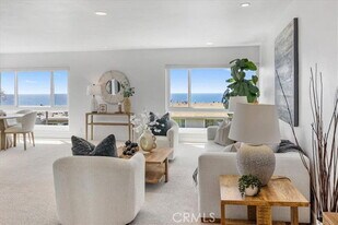 21703 Ocean Vista Dr in Laguna Beach, CA - Building Photo