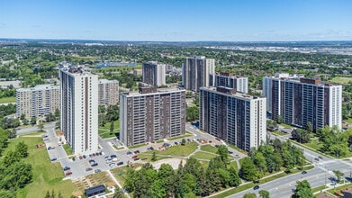Knightsbridge Kings Cross Apartments in Brampton, ON - Building Photo - Building Photo