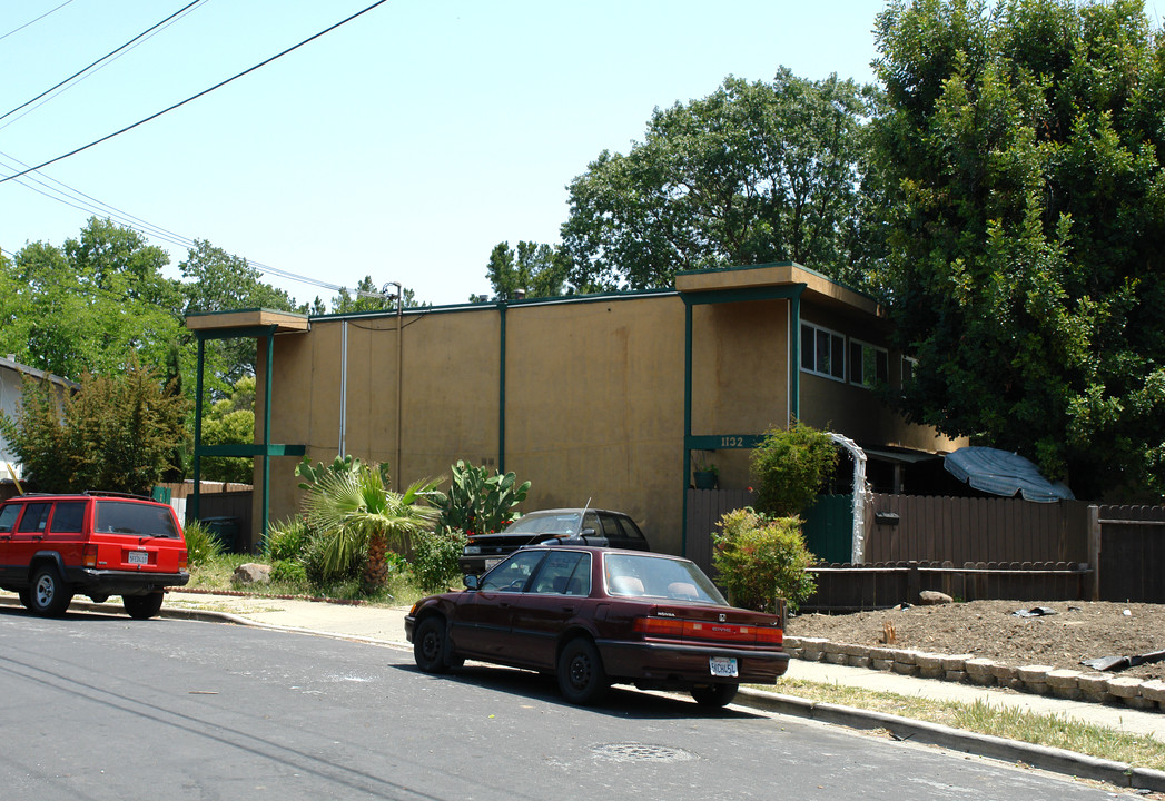 1132 Marilyn Way in Concord, CA - Building Photo