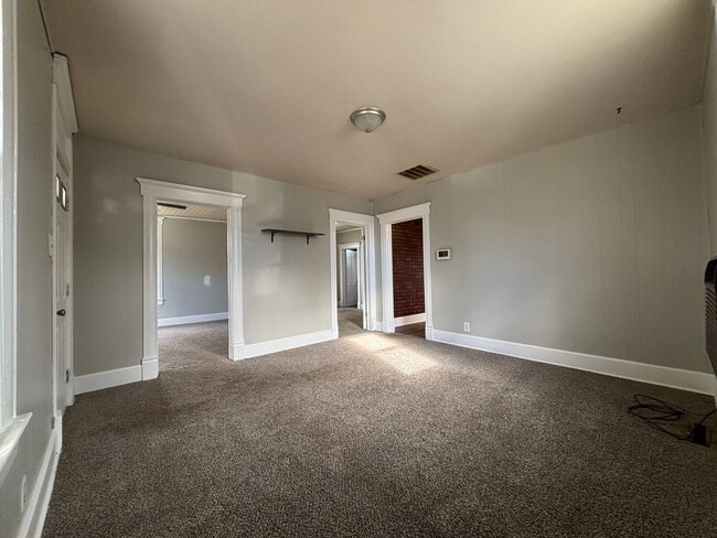 800 N Rogers Ave in Springfield, MO - Building Photo - Building Photo