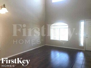 2814 W Kowalsky Ln in Phoenix, AZ - Foto de edificio - Building Photo