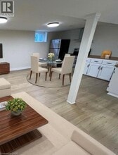 346 E 15th St in Hamilton, ON - Building Photo - Building Photo