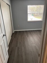 10340 Kidron Ave in Englewood, FL - Building Photo - Building Photo