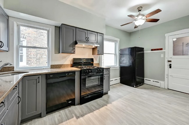 639 Elgin Ave