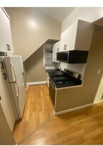 20 Central Ave in Glen Cove, NY - Building Photo