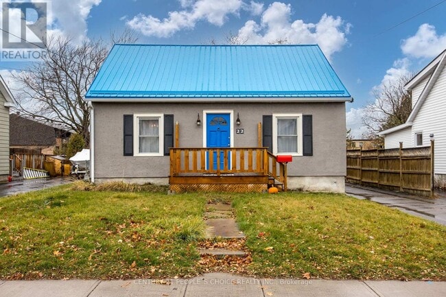 22 Parker St in Belleville, ON - Building Photo - Building Photo