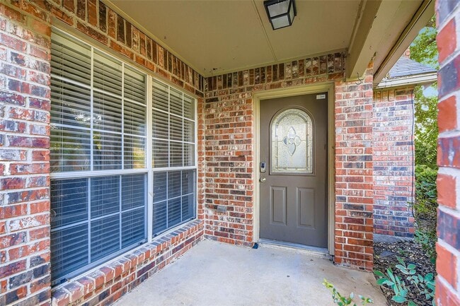 1321 Overlook Dr in Lewisville, TX - Building Photo - Building Photo