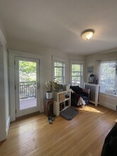 20 Burnham St in Somerville, MA - Building Photo - Building Photo