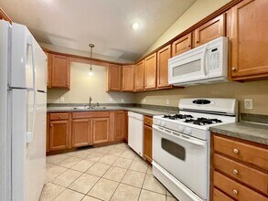 4512-4514 Stauffer Ave SE in Kentwood, MI - Building Photo - Building Photo