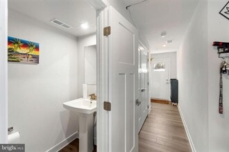 7932 Tanbridge Ln in Pasadena, MD - Building Photo - Building Photo