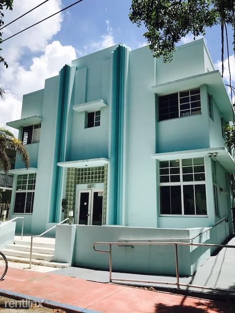 6891 Bay Dr in Miami Beach, FL - Foto de edificio