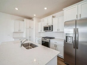 14369 Allerton Wy in Rosemount, MN - Building Photo - Building Photo