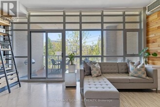 52 Sumach St in Toronto, ON - Building Photo - Building Photo