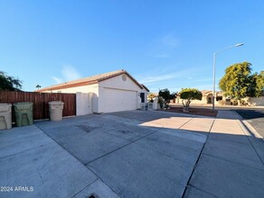 6780 N 74th Dr, Unit Apt 1407 in Glendale, AZ - Building Photo - Building Photo