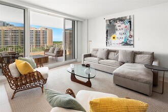 791 Crandon Blvd in Key Biscayne, FL - Building Photo - Building Photo