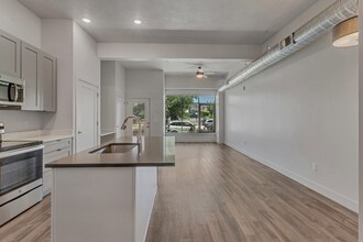 606 W North Temple St in Salt Lake City, UT - Building Photo - Building Photo