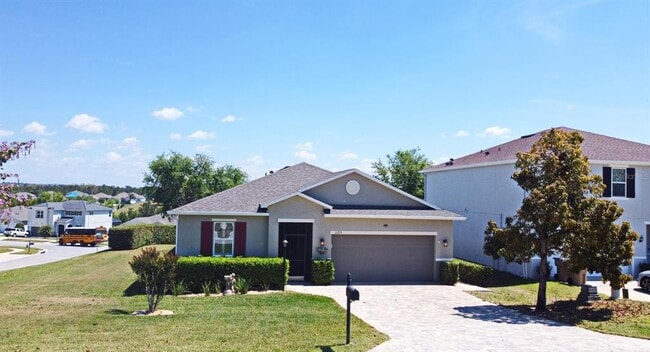 11235 Wishing Well Ln in Clermont, FL - Building Photo - Building Photo