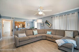 190 Seminole Ln in Cocoa Beach, FL - Building Photo - Building Photo